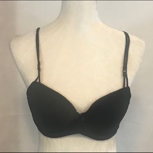 Mari’emeili Black Bra